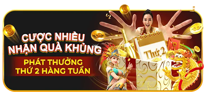 Tay vợt thực hiện cú giao bóng mạnh mẽ